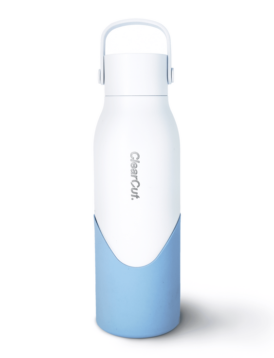 ClearCut. Self-Cleaning Bottle